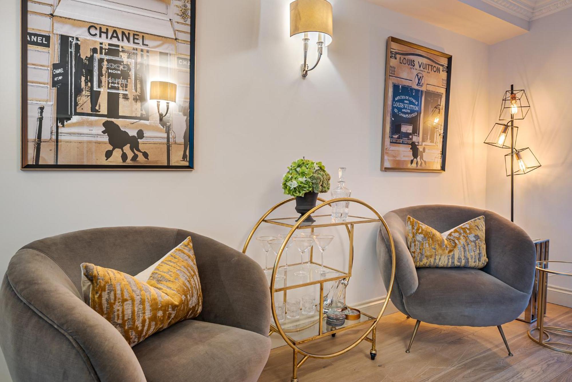 Modern 3 Bedroom Luxury House With Garage In Central Londres Extérieur photo