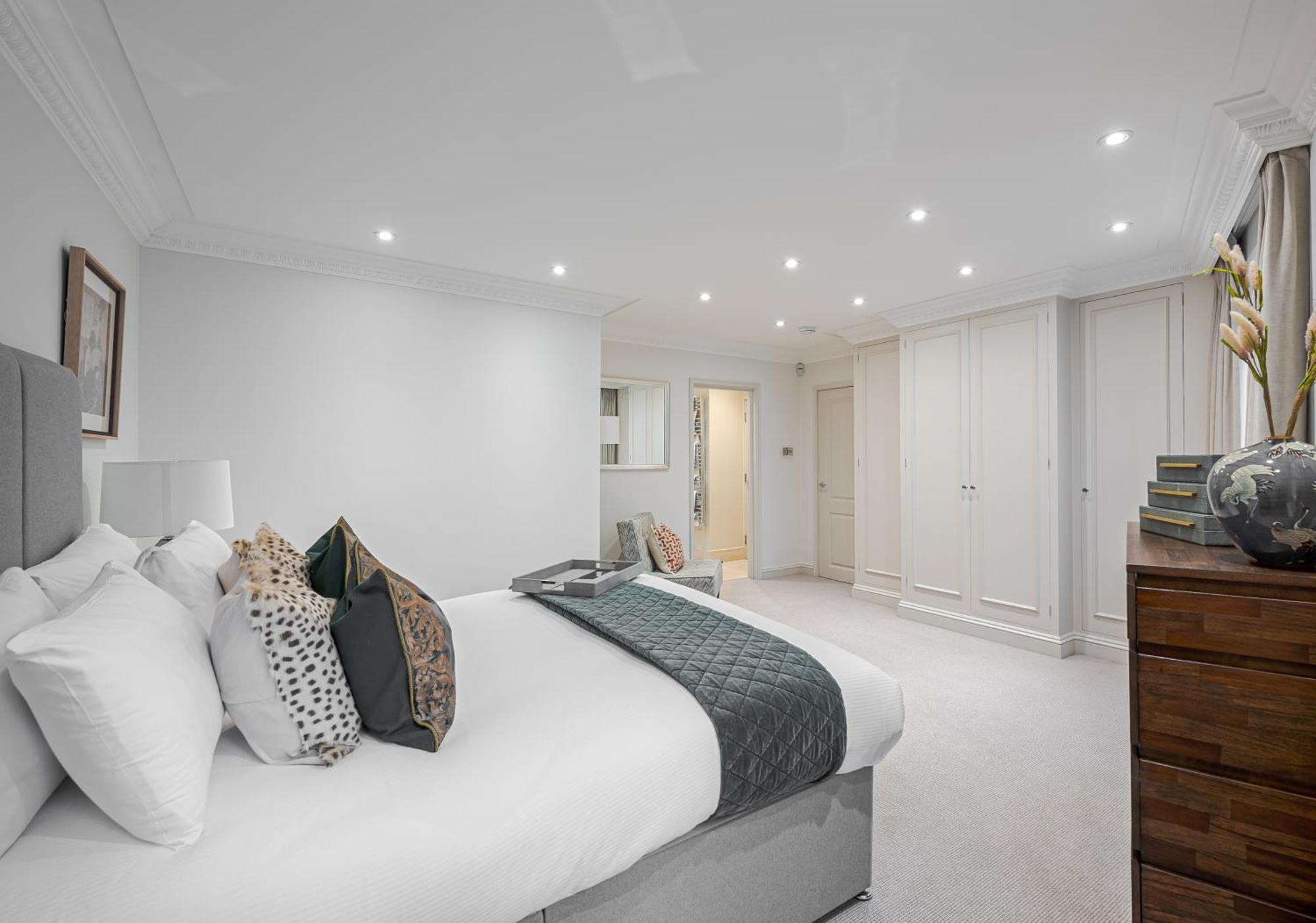 Modern 3 Bedroom Luxury House With Garage In Central Londres Extérieur photo