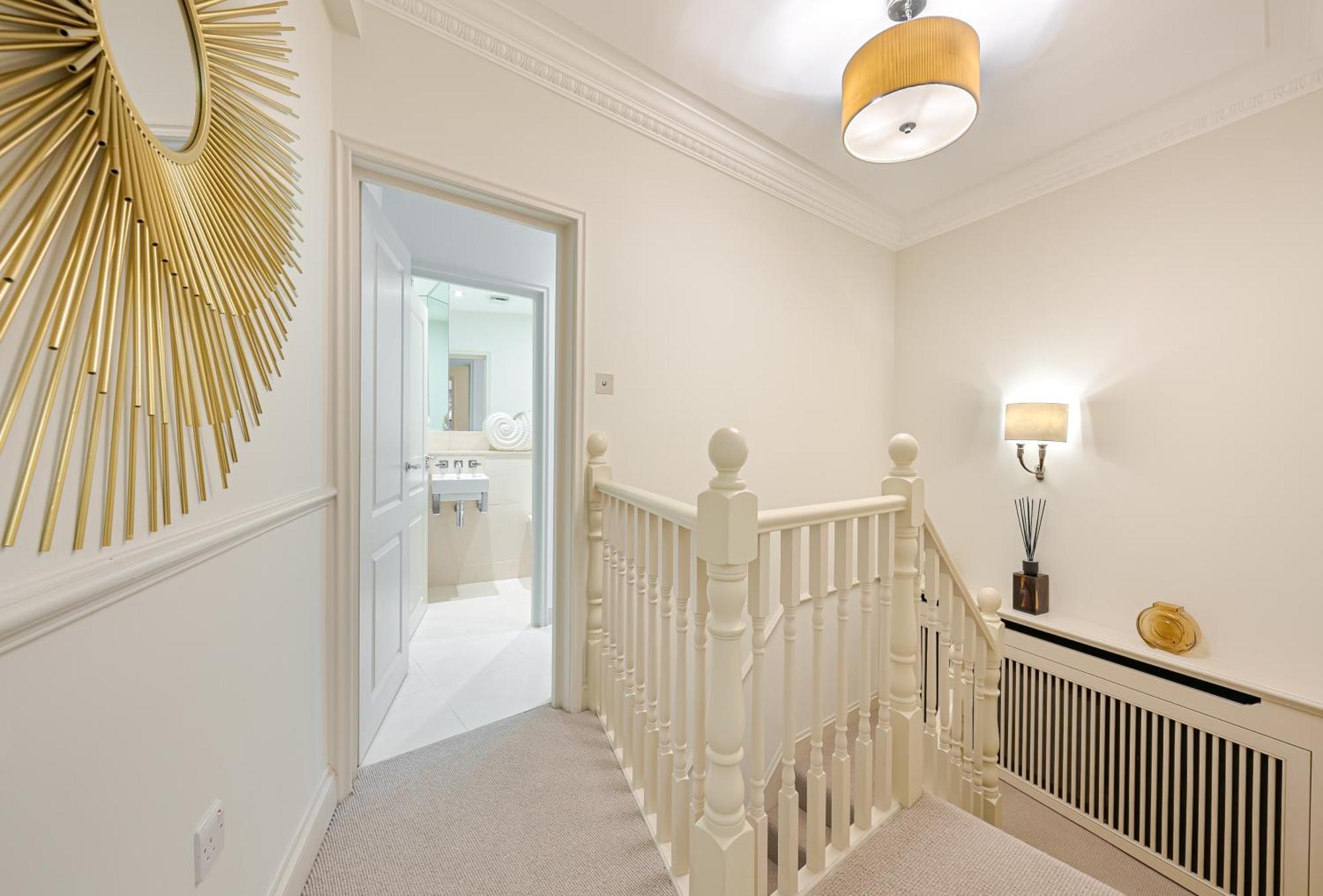 Modern 3 Bedroom Luxury House With Garage In Central Londres Extérieur photo